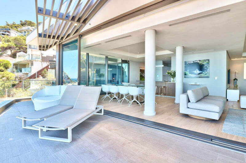 This $7.8 Million Penthouse in Cape Town Offers Stunning Views of Table ...