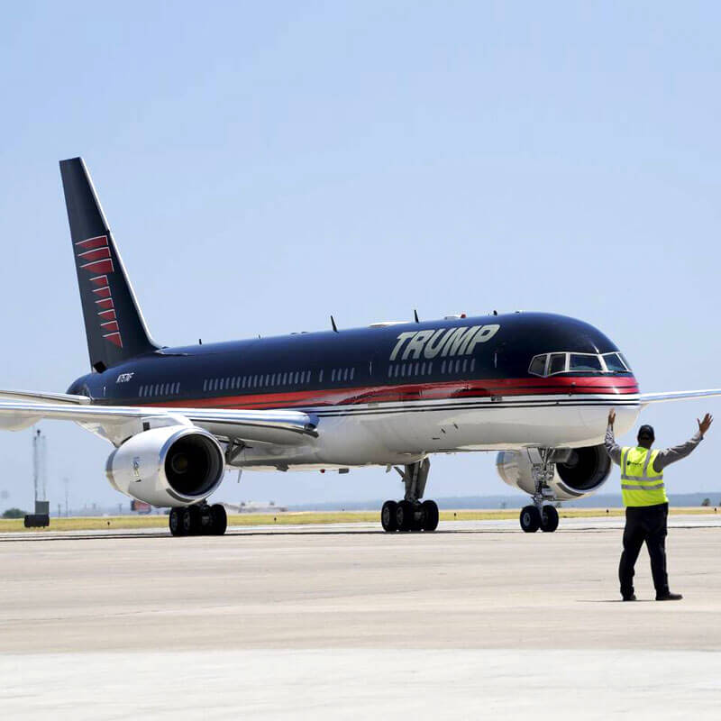 Donald trump's boeing 757 private jet 5