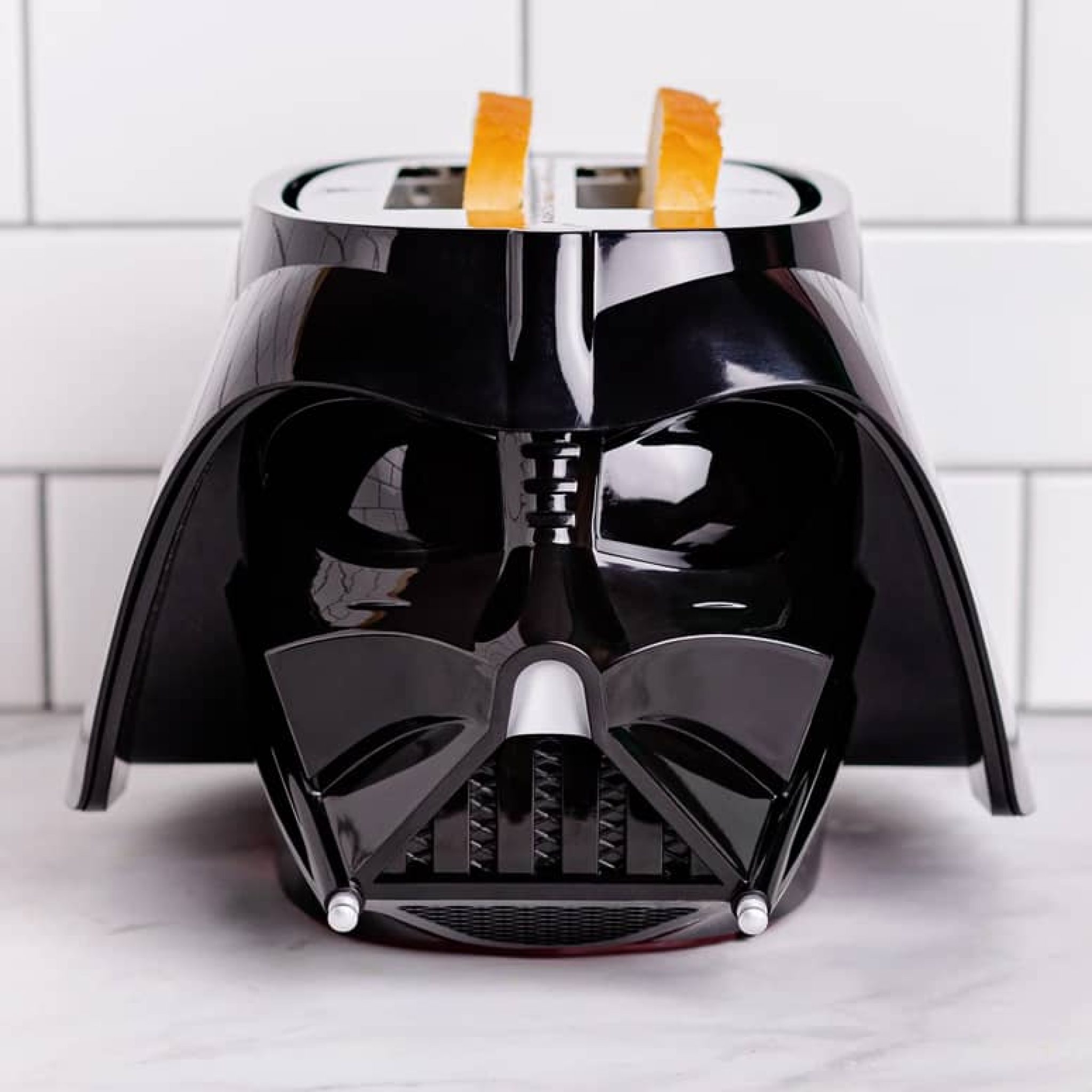 This Star Wars Darth Vader Halo Toaster Lights Up And Makes Realistic