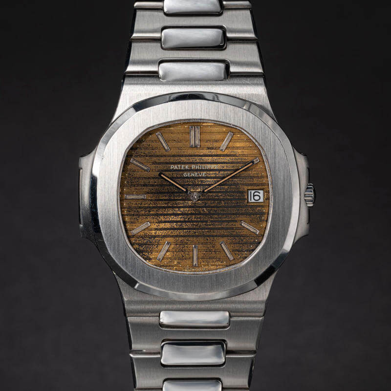 1981 patek philippe nautilus 3700 tropical watch.jpg