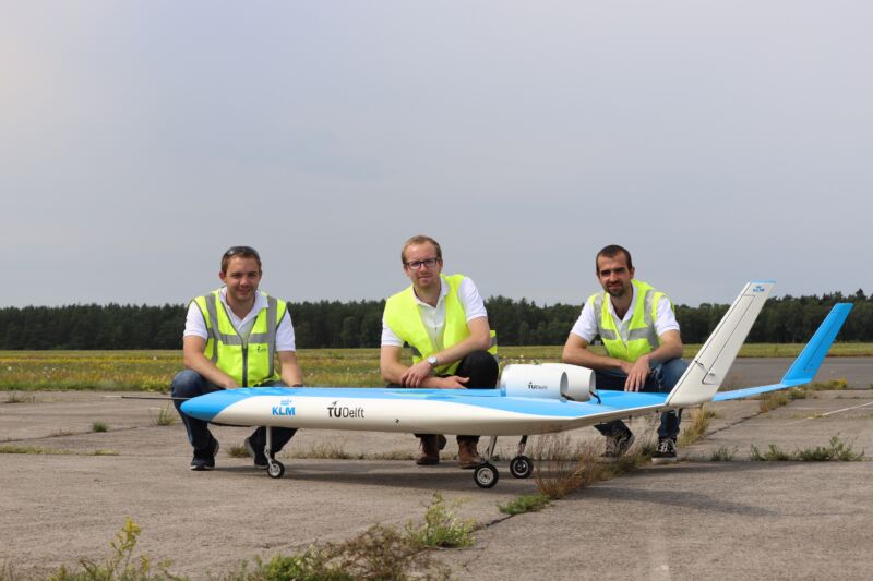 Flying Wing Concept By KLM 5