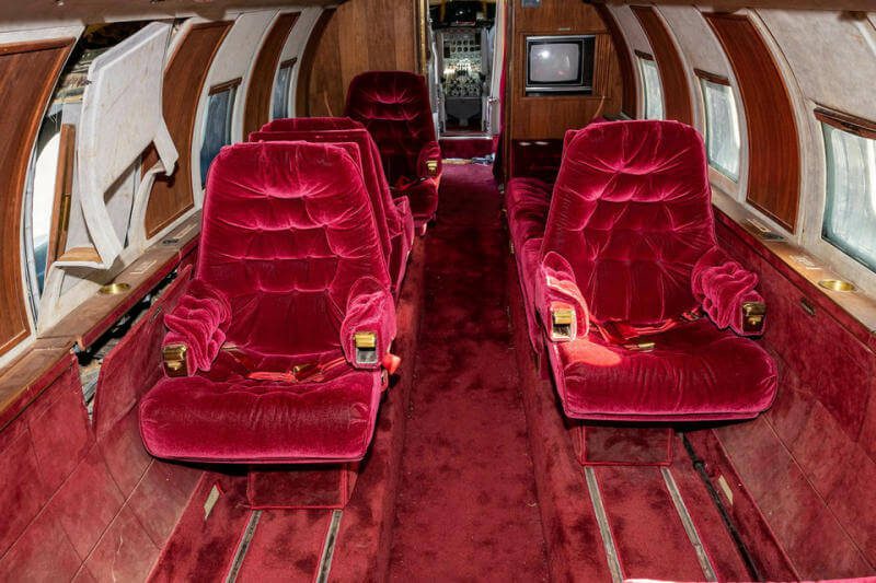 Elvis Presley’s Private Jet6.jpg