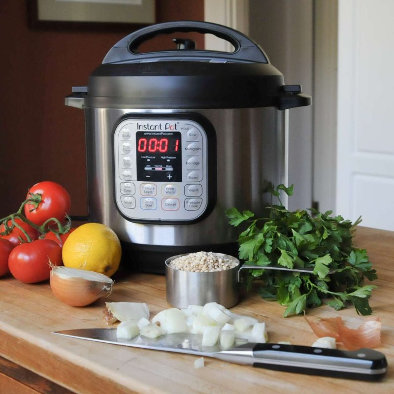 Instant Pot Duo (7 In 1 Multi Use Pressure Cooker)